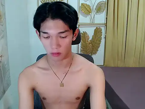 fuckerfriendsxx online show from March 24, 4:45 pm