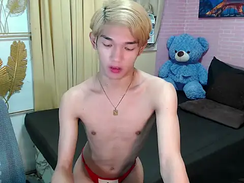 fuckerfriendsxx online show from April 25, 11:13 am