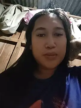 Snapshot of Romantic_Sabrina chatting on July 27, 9:33 pm Romantic Sabrina online show from July 27, 9:33 pm