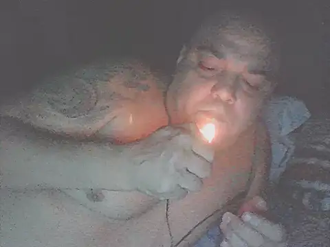 Snapshot of mauri5 chatting on September 12, 12:22 am mauri5 online show from September 12, 12:22 am