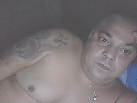 Snapshot of mauri5 chatting on September 15, 9:15 pm mauri5 online show from September 15, 9:15 pm