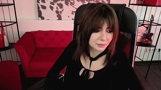 CrystallBloom online show from April 21, 2:51 am