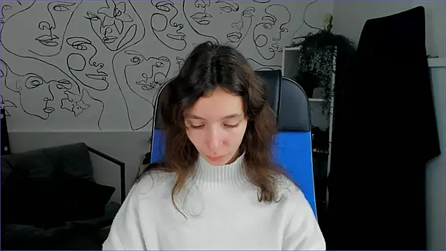 EmmanuellBrown online show from October 4, 4:10 am