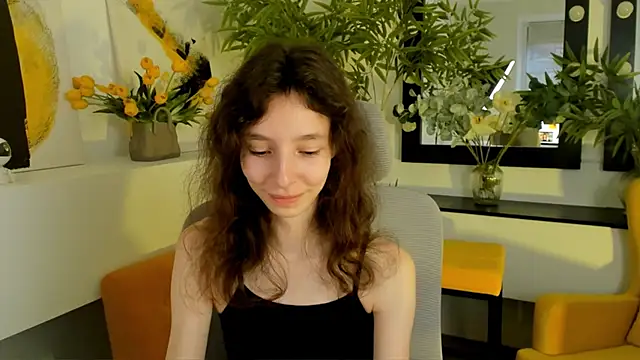 EmmanuellBrown online show from October 21, 10:27 am