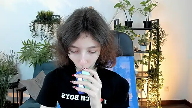 EmmanuellBrown online show from November 25, 10:15 am