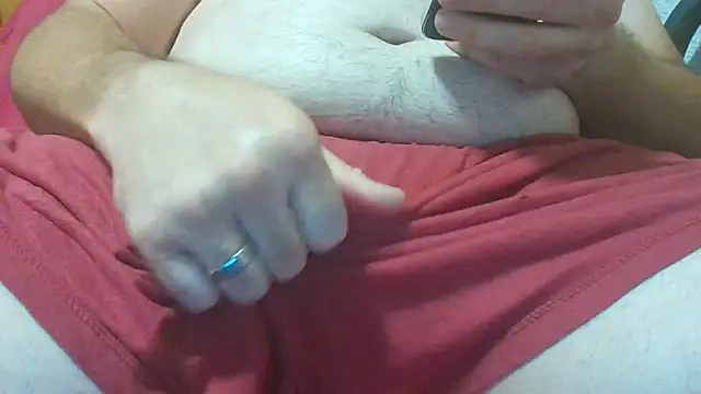 Snapshot of aries7713 chatting on September 17, 2:52 pm aries7713 online show from September 17, 2:52 pm