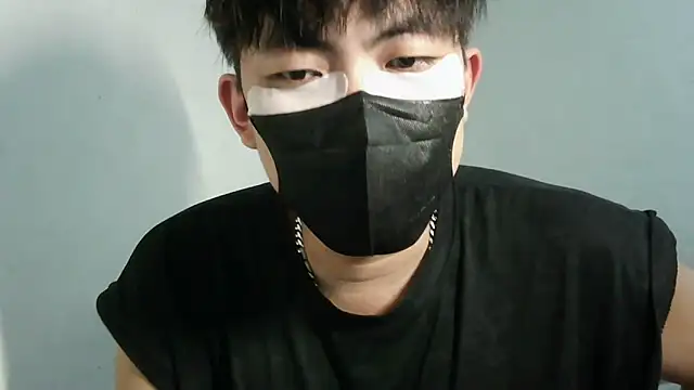 Snapshot of bigbb101011 chatting on September 11, 1:00 pm bigbb101011 online show from September 11, 1:00 pm