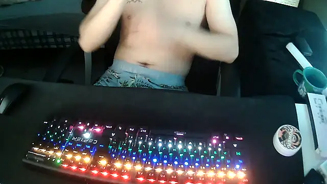 solooboy18 online show from September 22, 12:40 pm