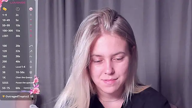 Snapshot of AngelAnty chatting on September 12, 4:29 pm AngelAnty online show from September 12, 4:29 pm