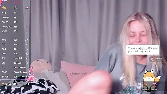 Snapshot of AngelAnty chatting on September 14, 4:06 pm AngelAnty online show from September 14, 4:06 pm