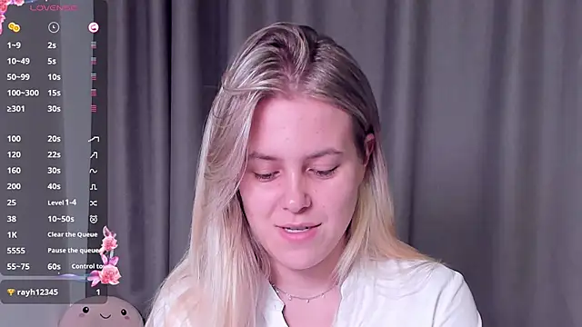 Snapshot of AngelAnty chatting on September 22, 3:03 pm AngelAnty online show from September 22, 3:03 pm