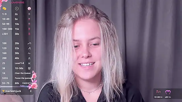 Snapshot of AngelAnty chatting on October 2, 3:08 pm AngelAnty online show from October 2, 3:08 pm