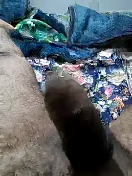 Snapshot of sitonmycock_ chatting on October 14, 8:42 pm sitonmycock online show from October 14, 8:42 pm