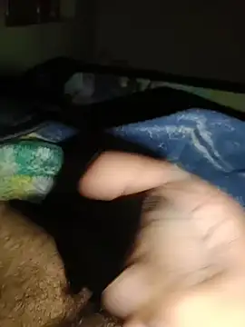 Snapshot of sitonmycock_ chatting on January 5, 10:35 pm sitonmycock online show from January 5, 10:35 pm