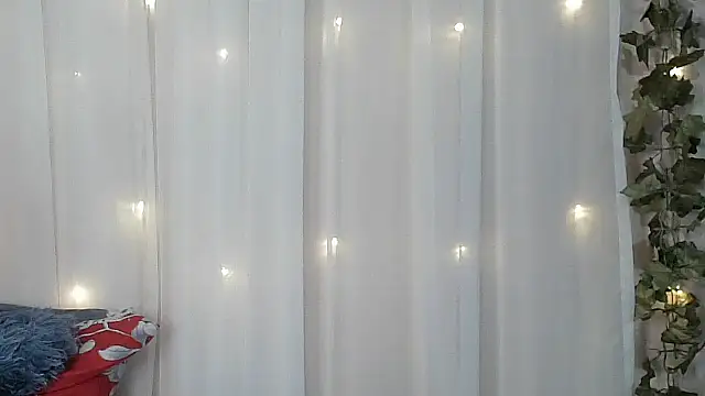 angelainparis28 online show from November 25, 5:07 am