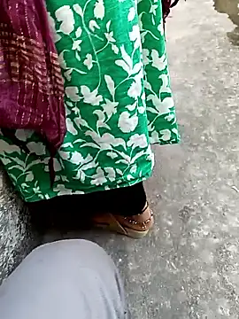 Snapshot of hiddennisha chatting on October 16, 11:00 am hiddennisha online show from October 16, 11:00 am