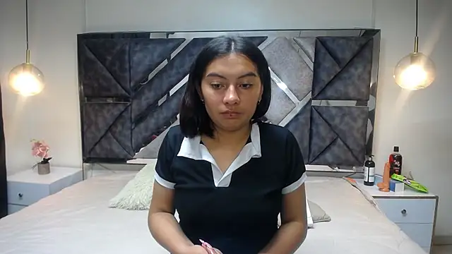 Snapshot of Janne_ chatting on September 16, 6:36 am Janne online show from September 16, 6:36 am