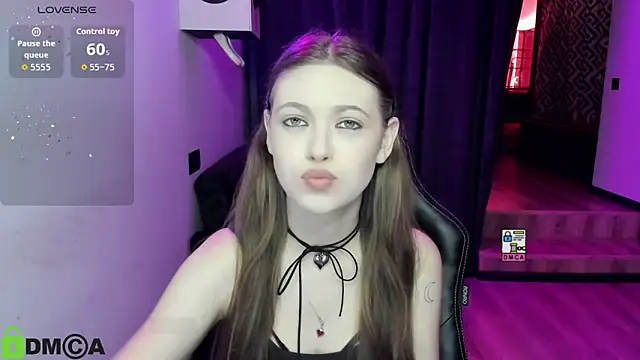 AmourLily online show from September 10, 6:35 am