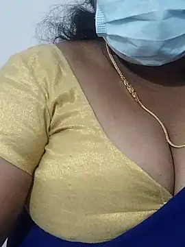 Divya-Lovely online show from November 3, 7:31 am