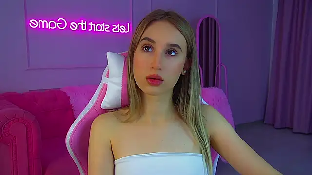 VictoriaHopsons online show from November 16, 6:08 am