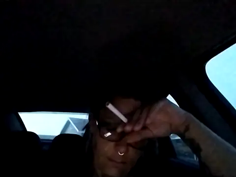 SparklesB1tch online show from September 26, 2:04 am