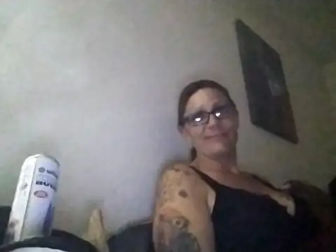 SparklesB1tch online show from October 18, 1:01 pm