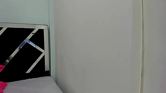 iisabella noa online show from September 24, 12:52 pm