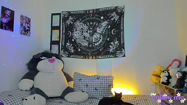 milita houston online show from May 21, 4:47 pm