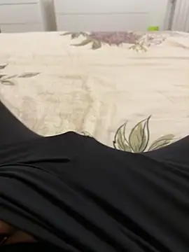 Snapshot of Afrodite-2025 chatting on October 8, 4:59 pm Afrodite-2025 online show from October 8, 4:59 pm