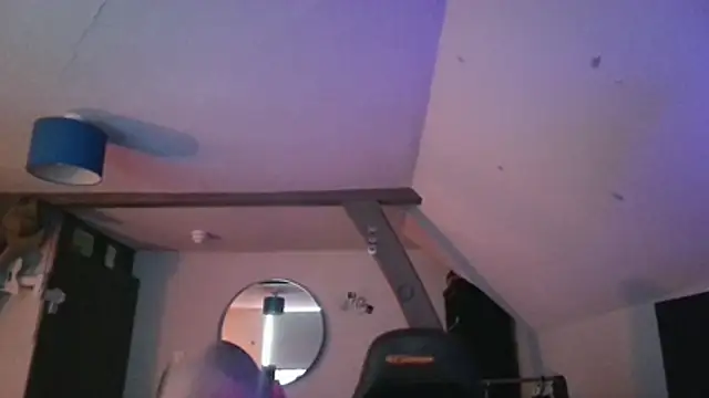 Snapshot of theBeardyViking chatting on October 27, 1:59 pm theBeardyViking online show from October 27, 1:59 pm