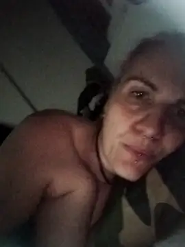 est 82 online show from September 10, 9:37 pm