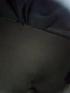 est 82 online show from September 18, 9:39 pm