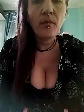 est 82 online show from September 24, 3:59 pm