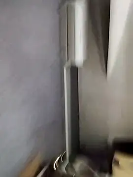 est 82 online show from October 13, 10:15 am