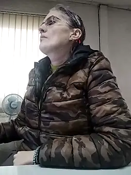 est 82 online show from October 29, 7:32 am