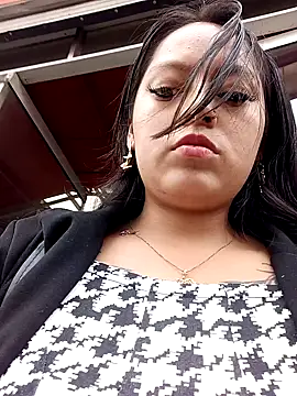 LunaHot 777 online show from February 1, 6:28 pm