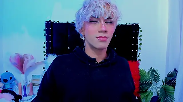 Snapshot of Cooperrosscute233 chatting on November 9, 2:15 pm Cooperrosscute233 online show from November 9, 2:15 pm