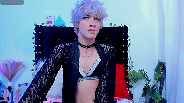 Snapshot of Cooperrosscute233 chatting on November 15, 9:00 pm Cooperrosscute233 online show from November 15, 9:00 pm