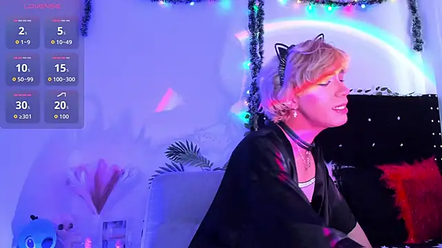 Snapshot of Cooperrosscute233 chatting on November 30, 8:57 pm Cooperrosscute233 online show from November 30, 8:57 pm