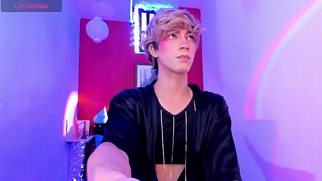 Cooperrosscute233 online show from April 22, 9:49 pm