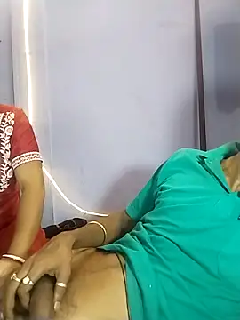 Snapshot of sxdbhaiyabhbi chatting on November 30, 4:05 am sxdbhaiyabhbi online show from November 30, 4:05 am