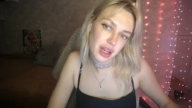 NickyAdamidi online show from October 24, 4:47 pm