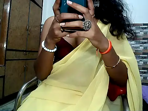 HOT AARVI11 online show from September 11, 4:07 pm