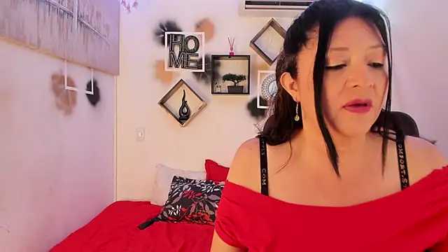 tatiana sofiaa online show from October 15, 1:00 pm