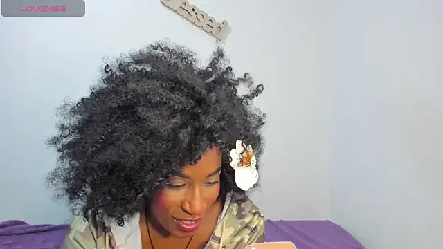 Brandy brown  online show from December 4, 11:13 pm