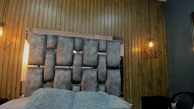 owen  johnson online show from February 24, 11:52 am