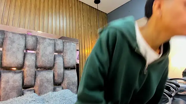 owen  johnson online show from March 4, 12:00 pm