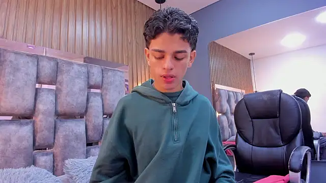 owen  johnson online show from March 12, 11:49 am