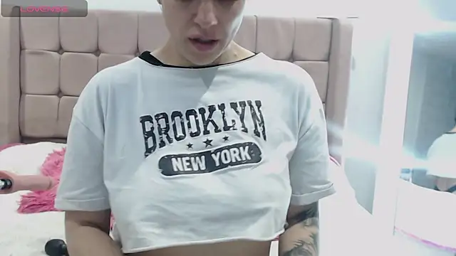 HotAss Hally online show from September 12, 9:42 am