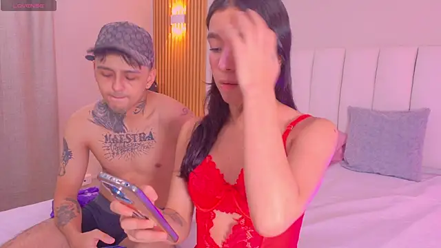 lilyth adam online show from April 20, 7:48 pm